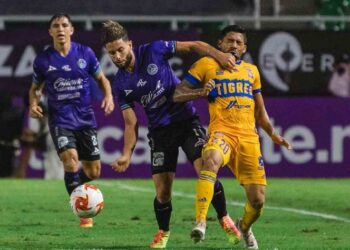 Mazatlán empata 1-1 de último minuto a Tigres
