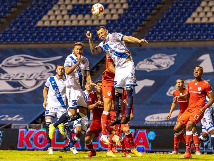Puebla golea 4-1 a los Diablos Rojos del Toluca
