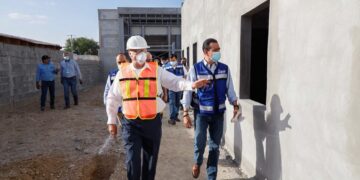 Constata Rivas avance del  Centro Comunitario Mujer Total