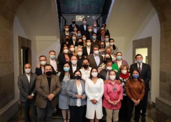 Al viejo estilo del “dedazo”, planilla única de Morena a mesa directiva del Senado