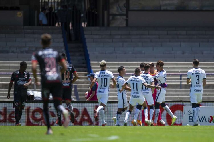 Pumas de UNAM derrota 3-0 a Xolos de Tijuana