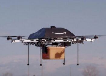 Amazon entregará paquetes vía drones en EU