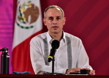 Ofrecen que no faltarán las vacunas contra influenza en México