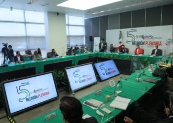 Realiza PRI reunión plenaria para periodo de sesiones del Senado