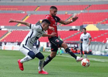 Pumas de UNAM se impone 2-1 a Rojinegros de Atlas