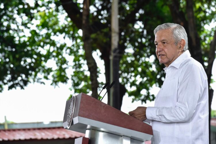 “Yo estoy abierto al diálogo, siempre”: AMLO a gobernadores