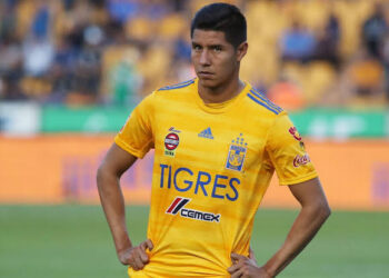 Hugo Ayala en duda para el Tigres ante Chivas