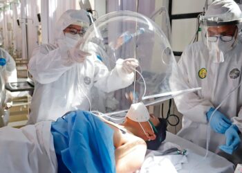 Suman 449,961 los casos positivos de covid-19 en México