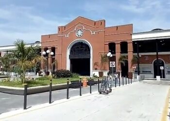 Inicia retorno de locatarios al nuevo centro de abastos de Tampico