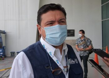 Analizarían reducir personal en oficinas estatales para evitar contagios de Covid