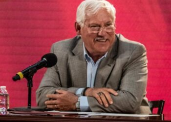 Villalobos “se lava las manos” prohibición de insecticida glifosato