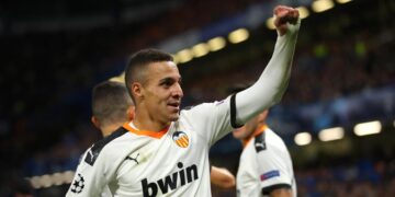 Rodrigo Moreno ya es nuevo jugador del Leeds United de Marcelo Bielsa