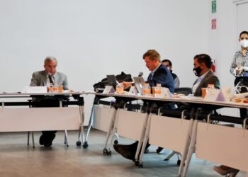 Encabeza Esteban Moctezuma Barragán revisión con legisladores de los avances en la Ley General de Educación Superior