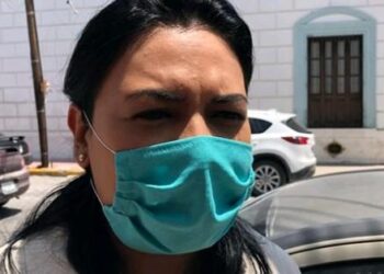 Reconoce regidora quejas de la ciudadanía contra escuelas