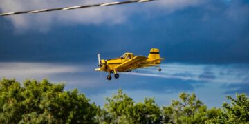 Tras inundaciones, combaten zancudo vía aérea en Matamoros