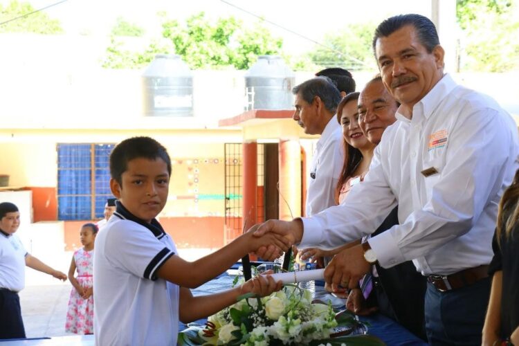 El SNTE iniciará campaña para que alumnos no abandonen la escuela