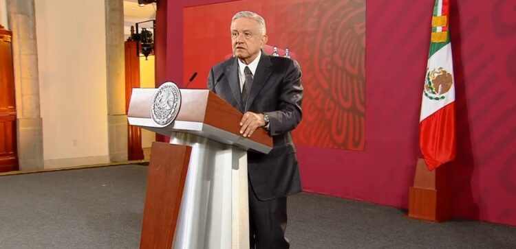 Expresidente Calderon y Peña y todos los mencionados en caso Lozoya tienen que declarar: AMLO