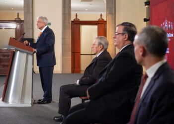 Epidemia de COVID-19 en México está en descenso, informan autoridades de salud