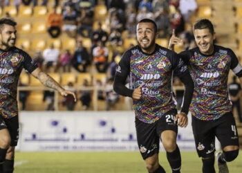 Alebrijes reporta dos casos positivos de Covid-19 en el día de su debut en el torneo
