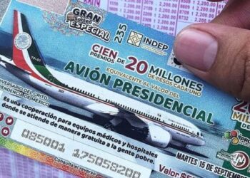 Boletos no vendidos de la rifa del avión presidencial serán para el Insabi