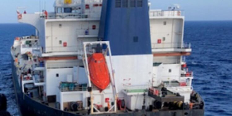 Incauta EU cuatro buques con petróleo iraní que iban a Venezuela