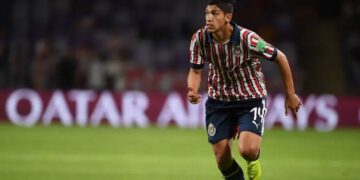 Chivas se queda sin delanteros: Ángel Zaldívar es baja ante Santos