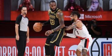 Jugadores de NBA acuerdan terminar boicot por racismo y reanudar playoffs