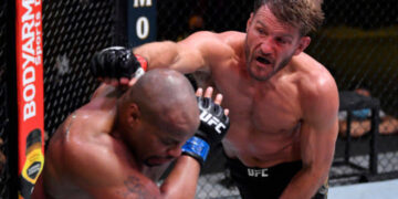 Stipe Miocic retiene el título de los pesos pesados al derrotar a Daniel Cormier