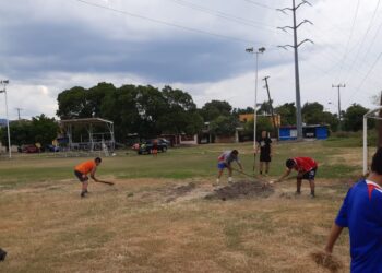 Beneficia Rubén Rivera a 15 colonias con acciones de limpieza en áreas verdes