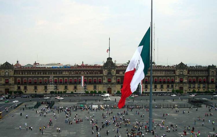 Duelo nacional de 30 días por decesos y contagios Covid-19