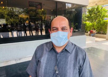 Pastor junto con su Iglesia Evangélica, apoyarán a estudiantes sin internet en Victoria