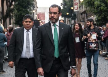 Presidente confirma orden de arresto contra Jesús Orta y 19 ex funcionarios