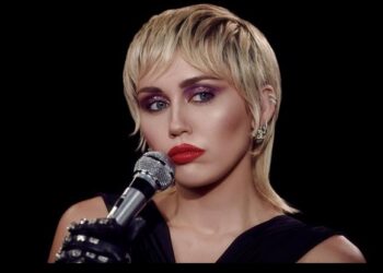 Myley Cyrus retorna a la música con “Midnight Sky”