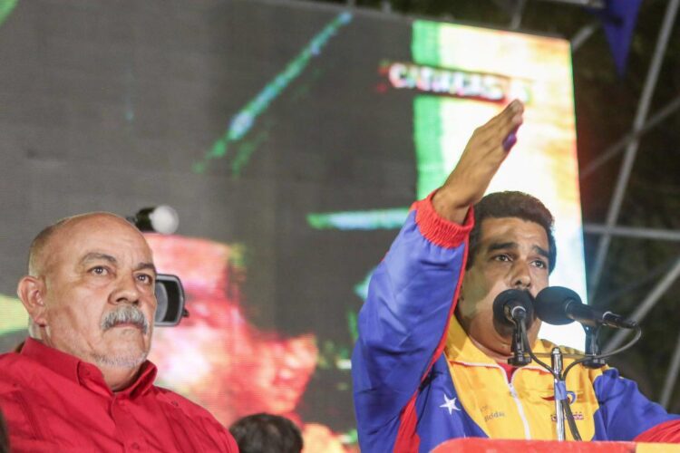 Muere por Covid-19, Darío Vivas, jefe de gobierno de Caracas