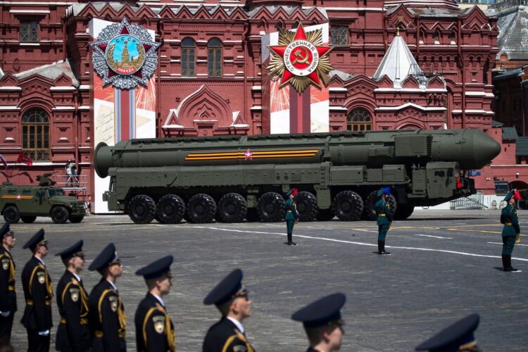Rusia considerará todo misil lanzado como arma nuclear