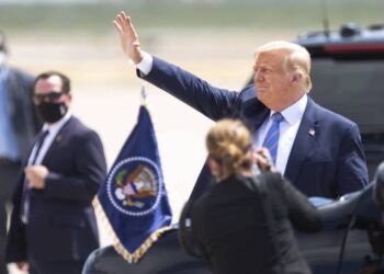 Trump celebra retorno de astronautas de la NASA de una “muy exitosa misión”