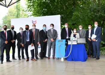 Presentan ventilador mecánico invasivo creado por mexicanos para enfrentar Covid-19