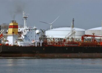 Incauta EU cuatro buques con petróleo iraní que iban a Venezuela