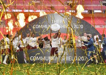 Arsenal queda campeón de la Community Shield