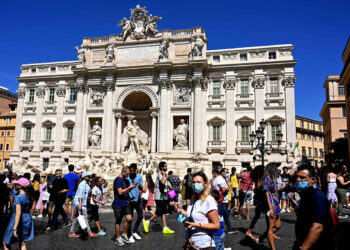 Italia se acerca a los 1,000 contagios Covid-19 al día