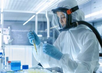 Laboratorios Roche y Regeneron van por vacuna contra COVID-19