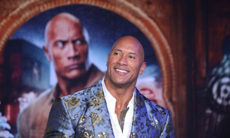 Dwayne ‘The Rock’ Johnson compra la liga XFL por 15 mdd