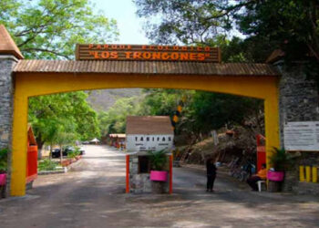 Se roban los tinacos del parque recreativo “Los Troncones“