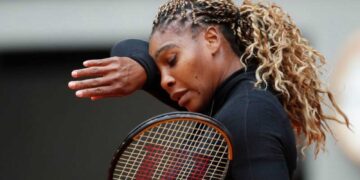 Serena Williams se retira de Roland Garros por lesión