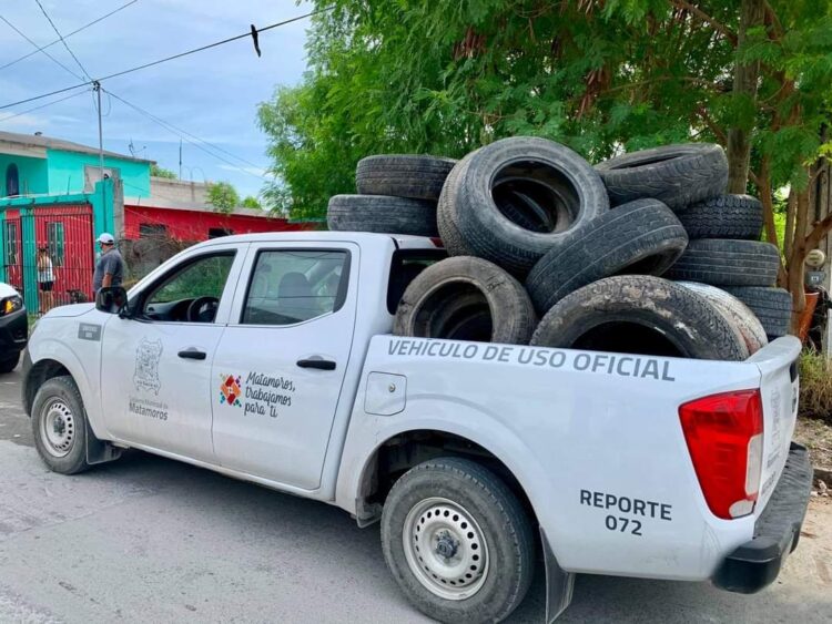 Limpia  y fumiga Gobierno de Matamoros 40 colonias contra dengue 