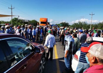 Sorgueros de Tamaulipas recuerdan compromisos a Víctor, Olga y Andrés Manuel