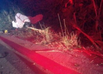 Mata camión a motociclista en Ocampo