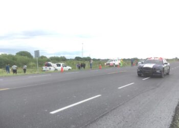 Vuelca familia en carretera Victoria-Tampico