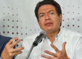 Resolución de TEPJ no implica renunciar a contienda: Delgado