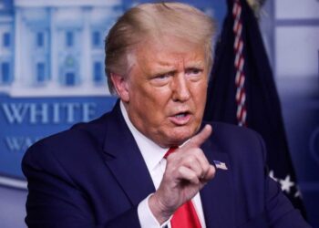 Trump amenaza a México con sanciones si no hace ‘más’ contra narcotráfico